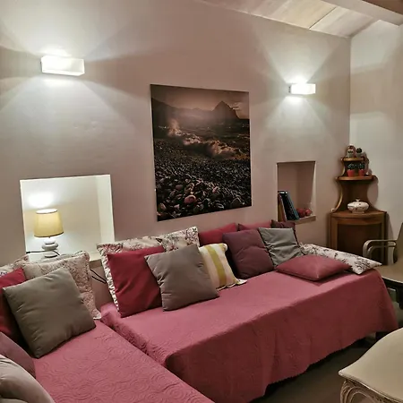 Tango Chalet *